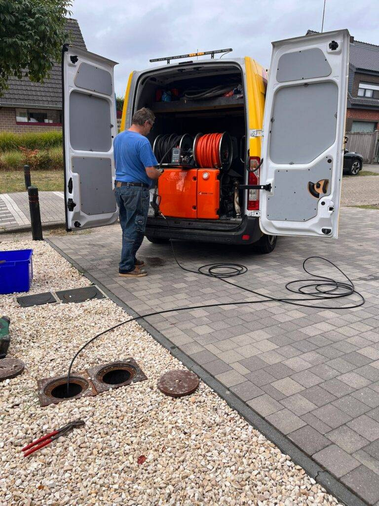 ontstoppingsdienst rioolmanneke merksplas